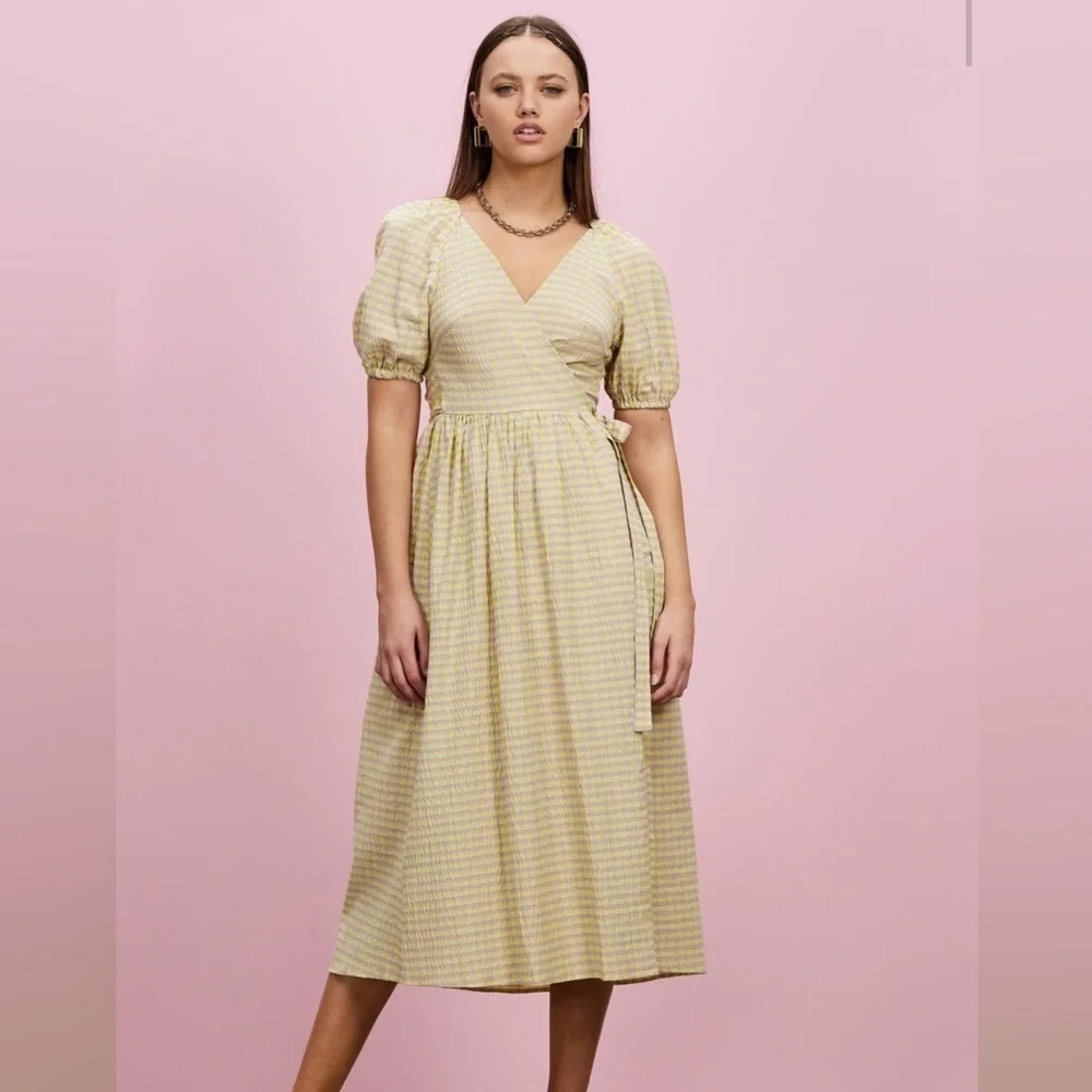 TOPSHOP Seersucker Check Wrap Dress Size 8